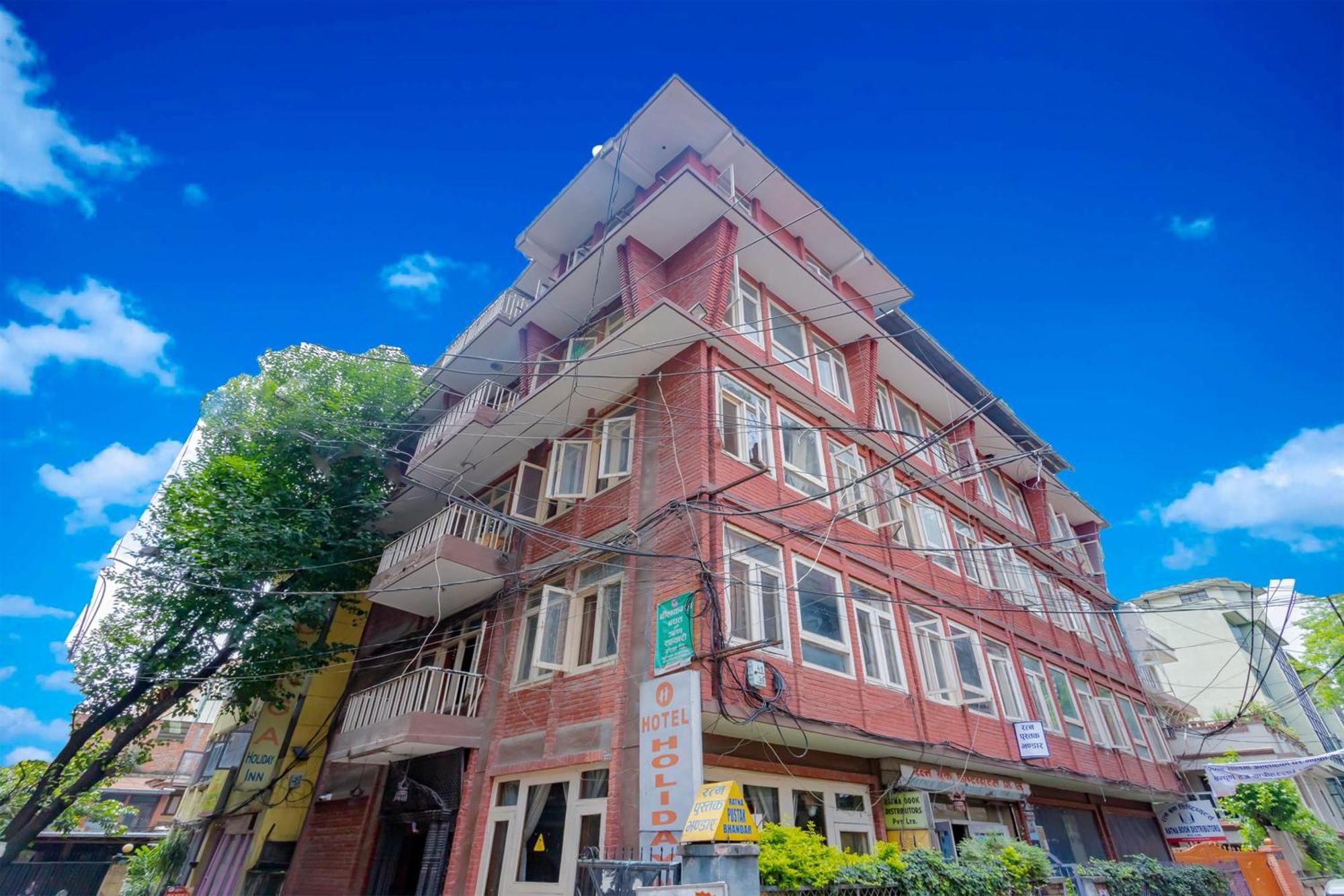 Oyo 795 Hotel Holiday Inn Katmandu Kültér fotó